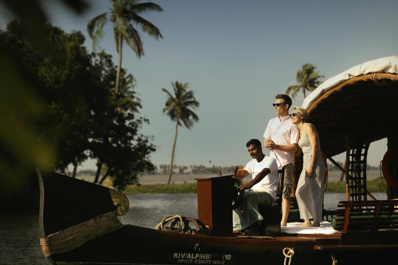 Spice Coast Cruises - Houseboat, A Cgh Earth Experience Hotel Alappuzha Kültér fotó